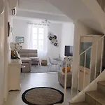דירה Hyper Centre Maison De 100m2 ; Terrasse 20 M2 *